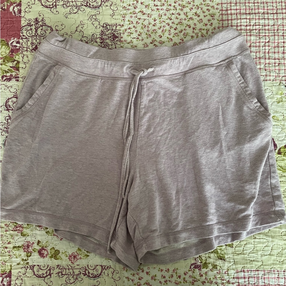 32 Degrees Pale purple sweatshorts